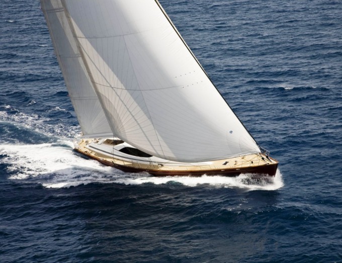 Sailing yacht�LUDYNOSA G